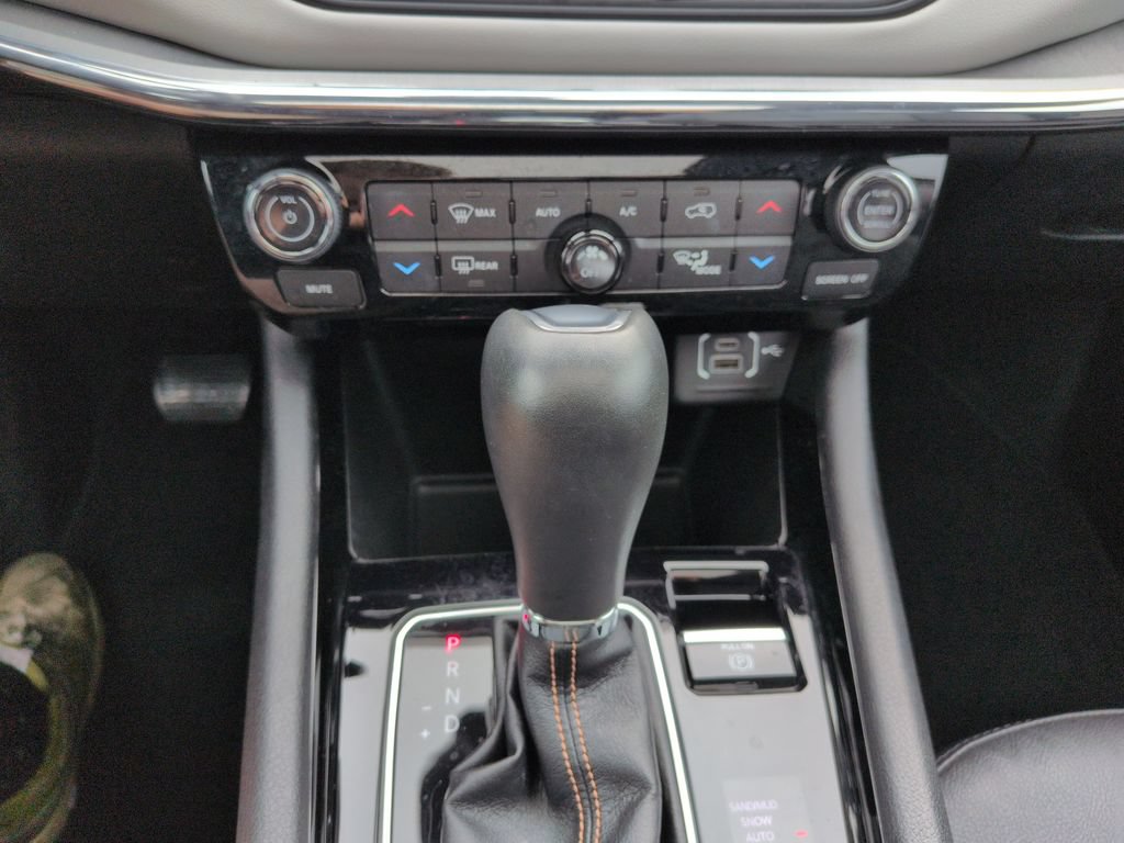 Used 2022 Jeep Compass Limited w/ Sun and Sound Group AWD/4WD image 18