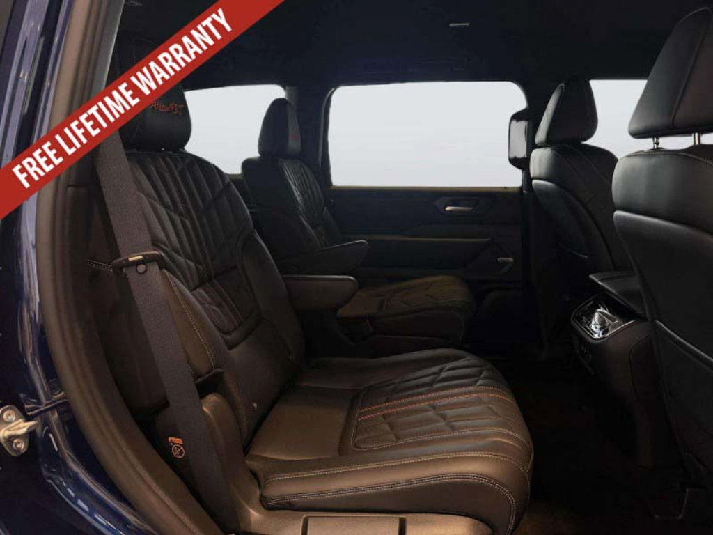 New 2026 Nissan Armada PRO-4X w/ Captain's Chari Seat Package AWD/4WD image 31