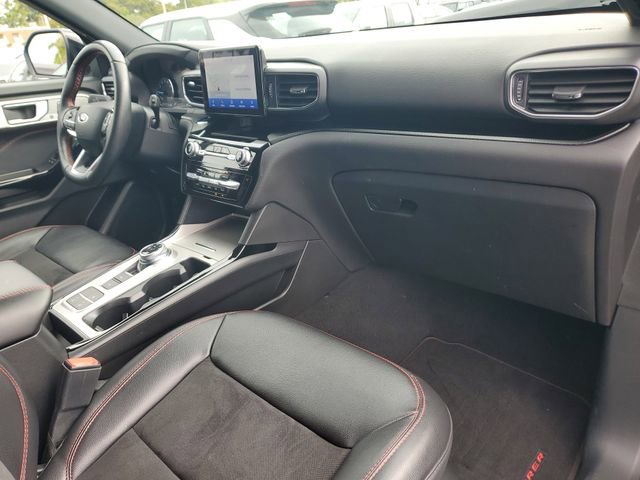 Used 2023 Ford Explorer ST-Line w/ Class IV Trailer Tow Package image 12