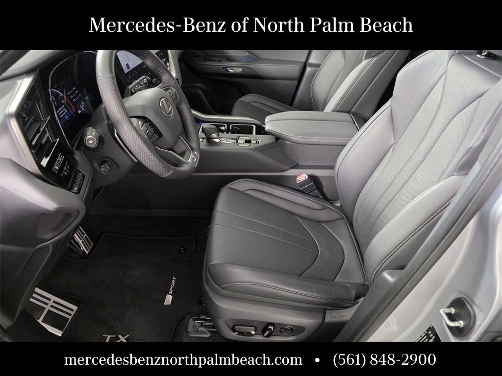 Used 2025 Lexus TX 500h AWD image 9