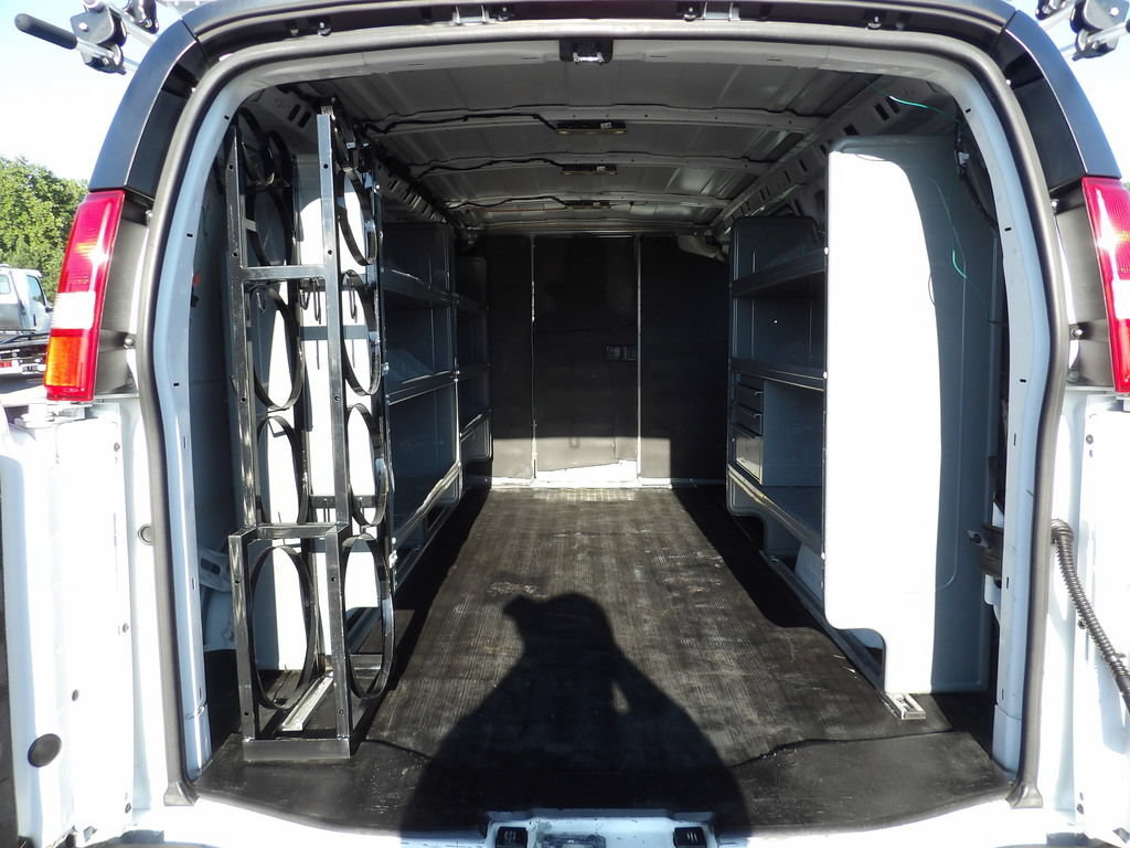 Used 2022 Chevrolet Express 2500 w/ Driver Convenience Package RWD image 43
