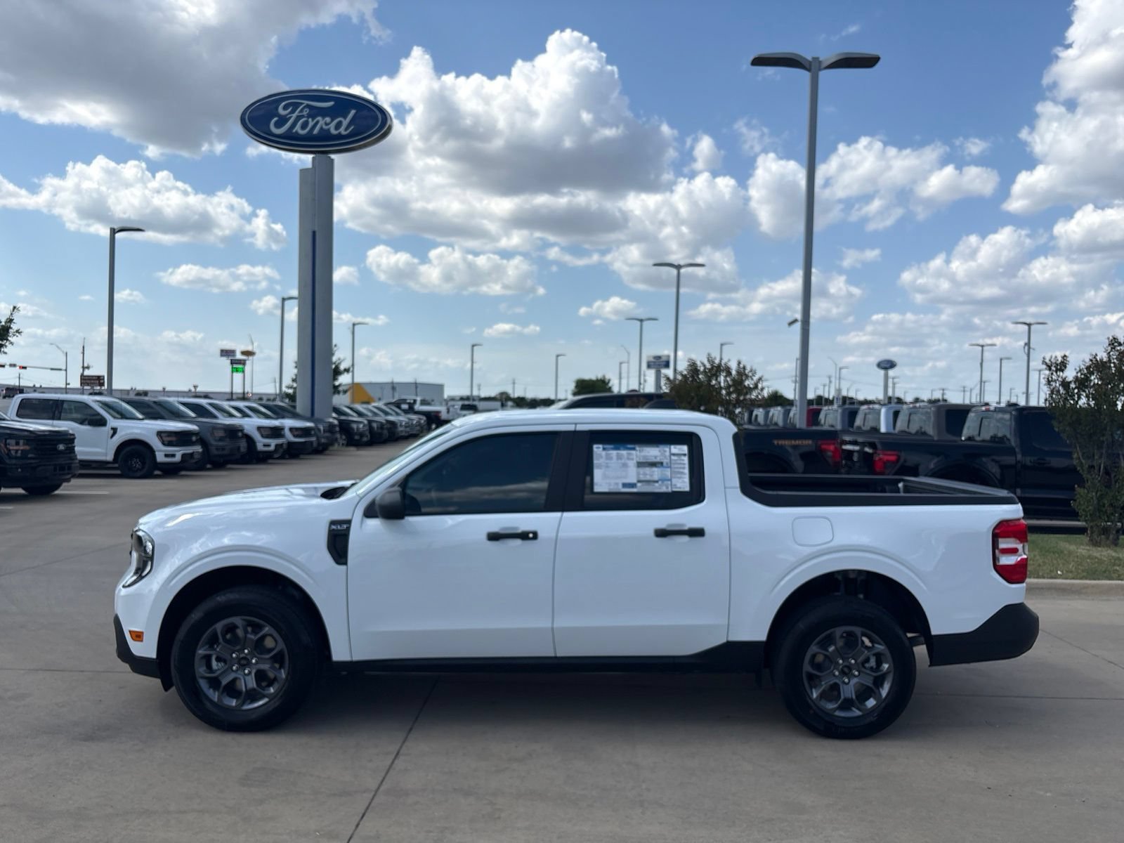 New 2026 Ford Maverick XLT w/ Equipment Group 301A AWD/4WD image 2