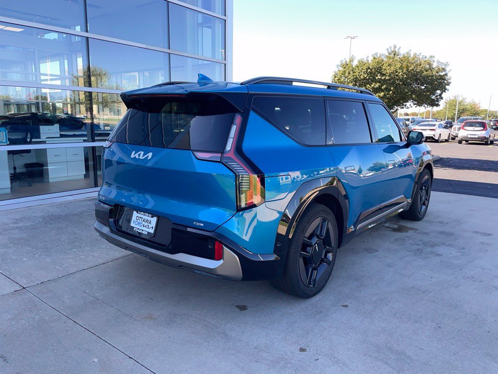 Used 2024 Kia EV9 GT-Line AWD/4WD image 5
