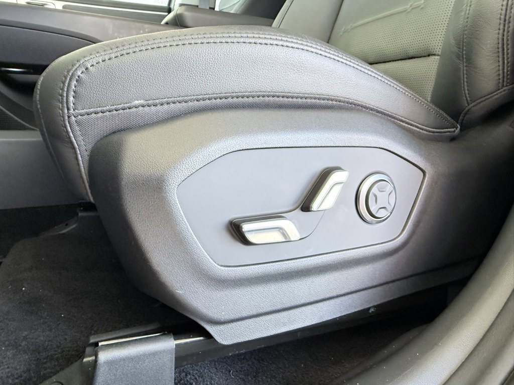 New 2025 Hyundai Santa Fe Limited image 21