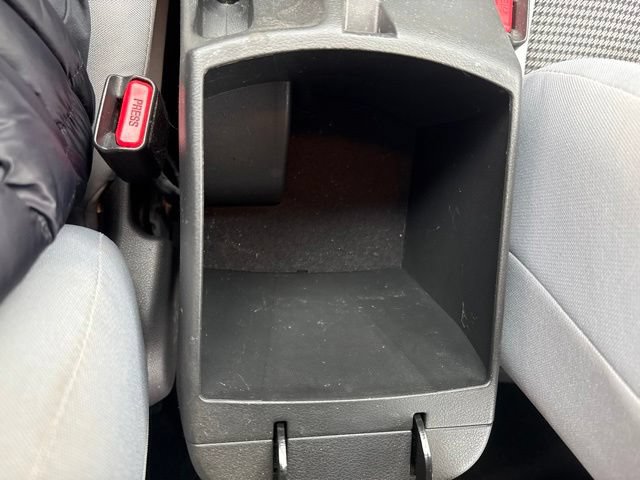 Used 2022 Hyundai Kona SE w/ Cargo Package FWD image 29