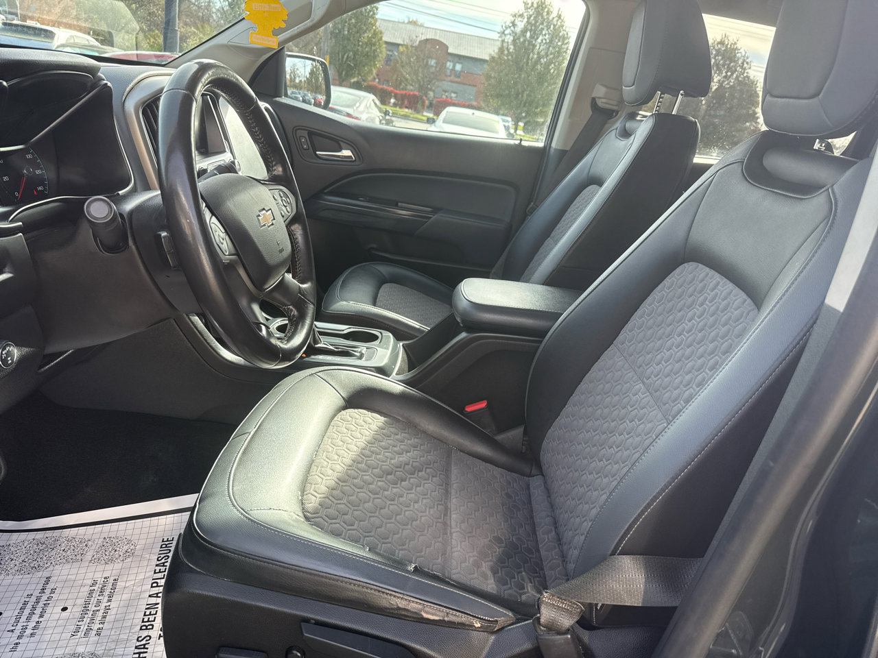 Used 2017 Chevrolet Colorado Z71 image 19