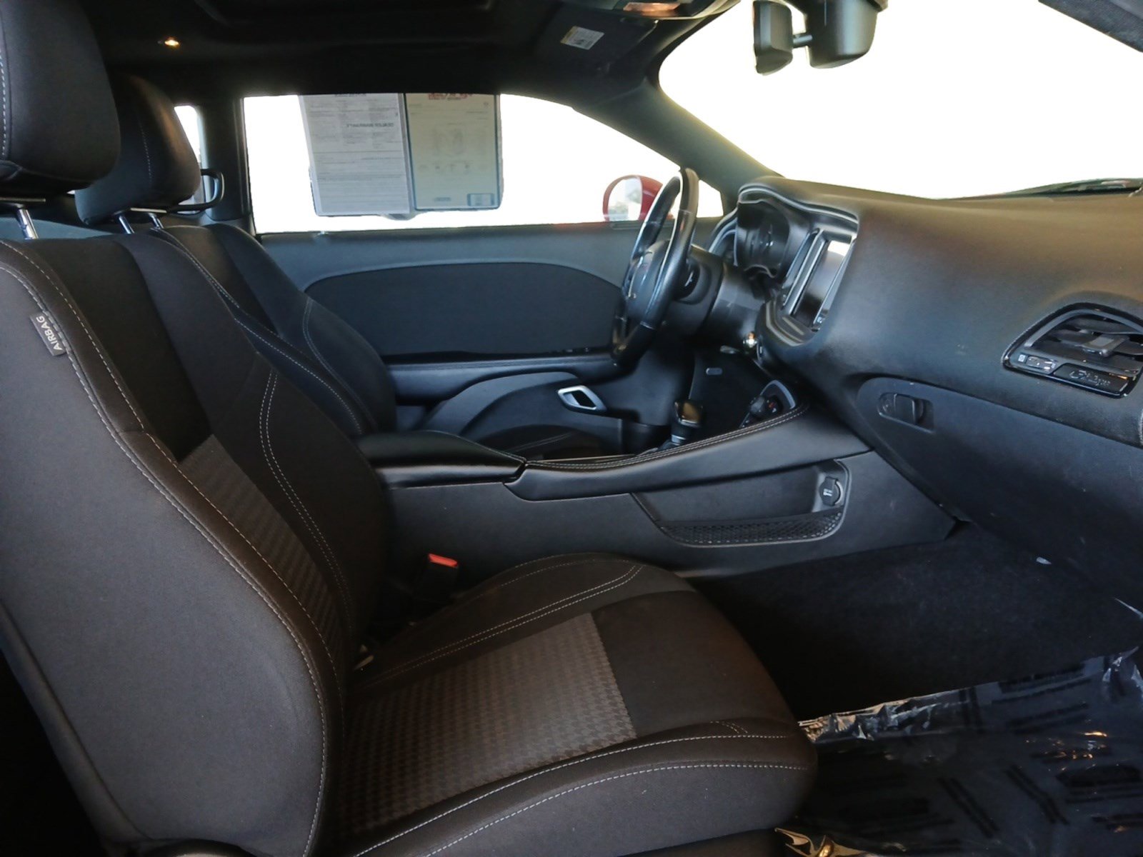 Used 2022 Dodge Challenger SXT w/ Blacktop Package image 15