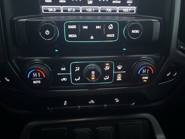 Used 2018 Chevrolet Silverado 1500 LT w/ All Star Edition image 32