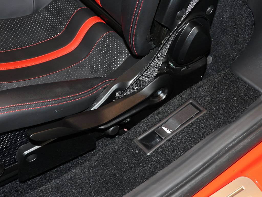 Certified 2023 Ferrari F8 Tributo RWD image 71
