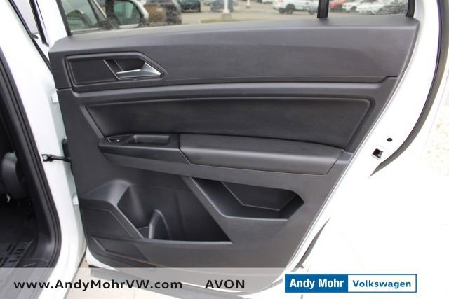 Used 2020 Volkswagen Atlas Cross Sport SE w/ Towing Package image 26