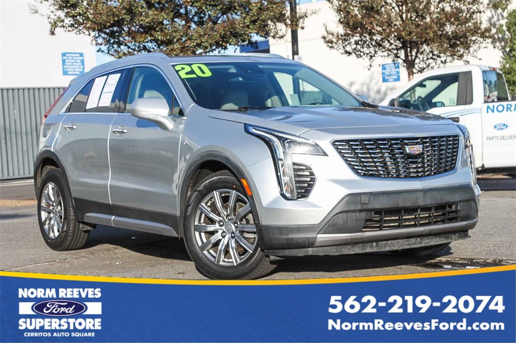 Used 2020 Cadillac XT4 Premium Luxury image 1