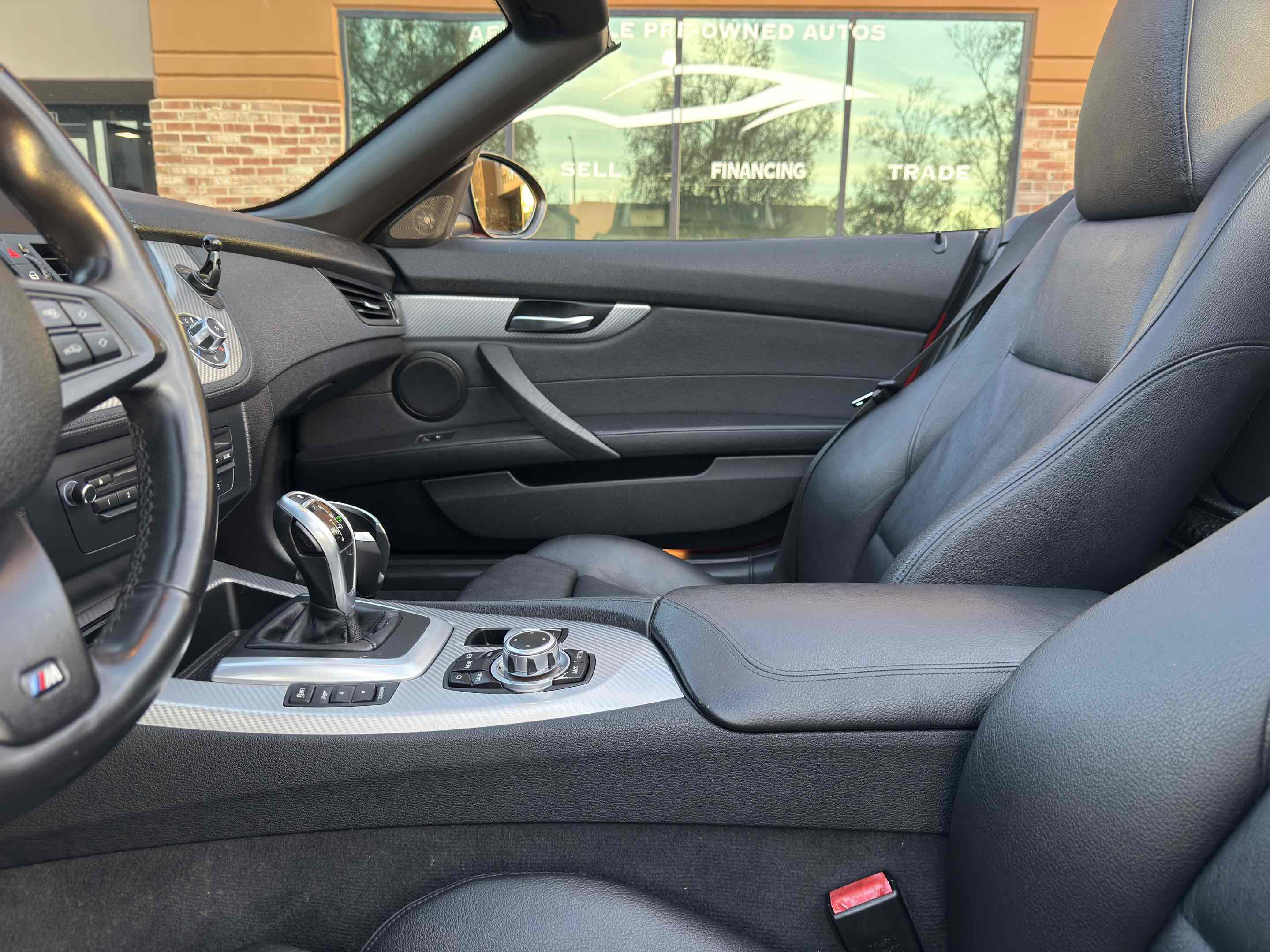 Used 2012 BMW Z4 sDrive35i image 32