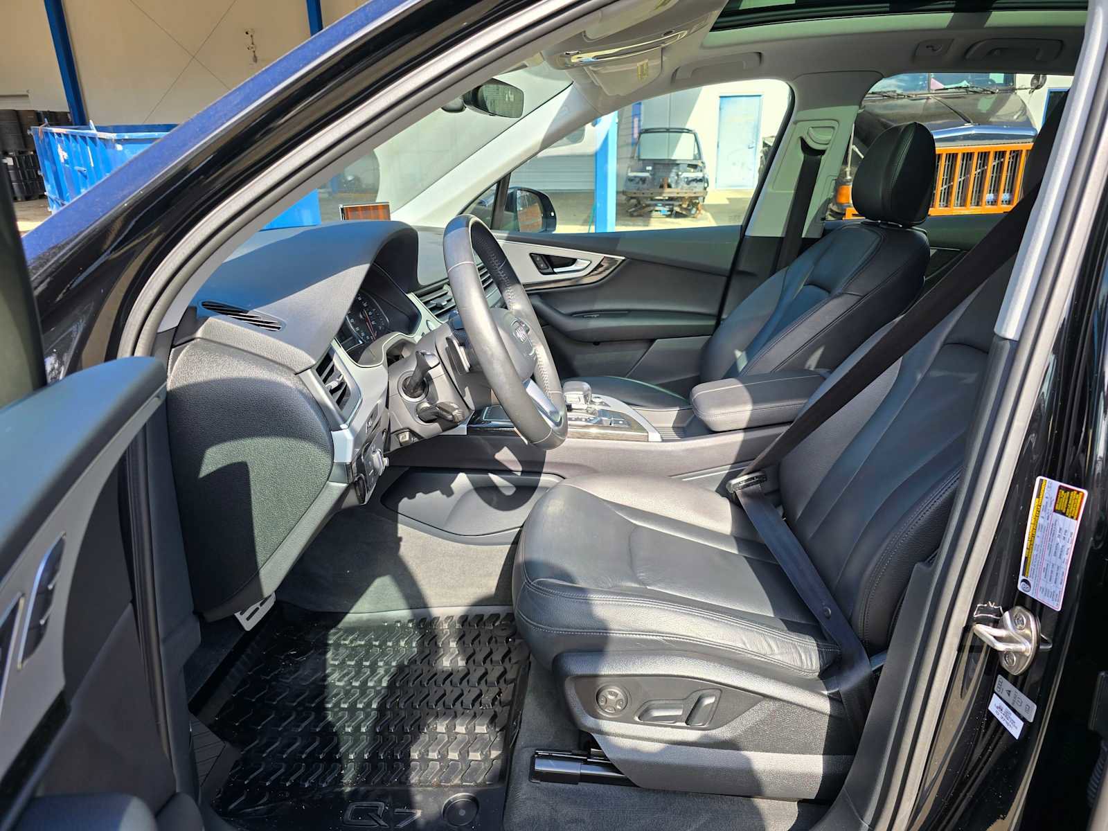 Used 2017 Audi Q7 2.0T Premium Plus AWD/4WD image 20