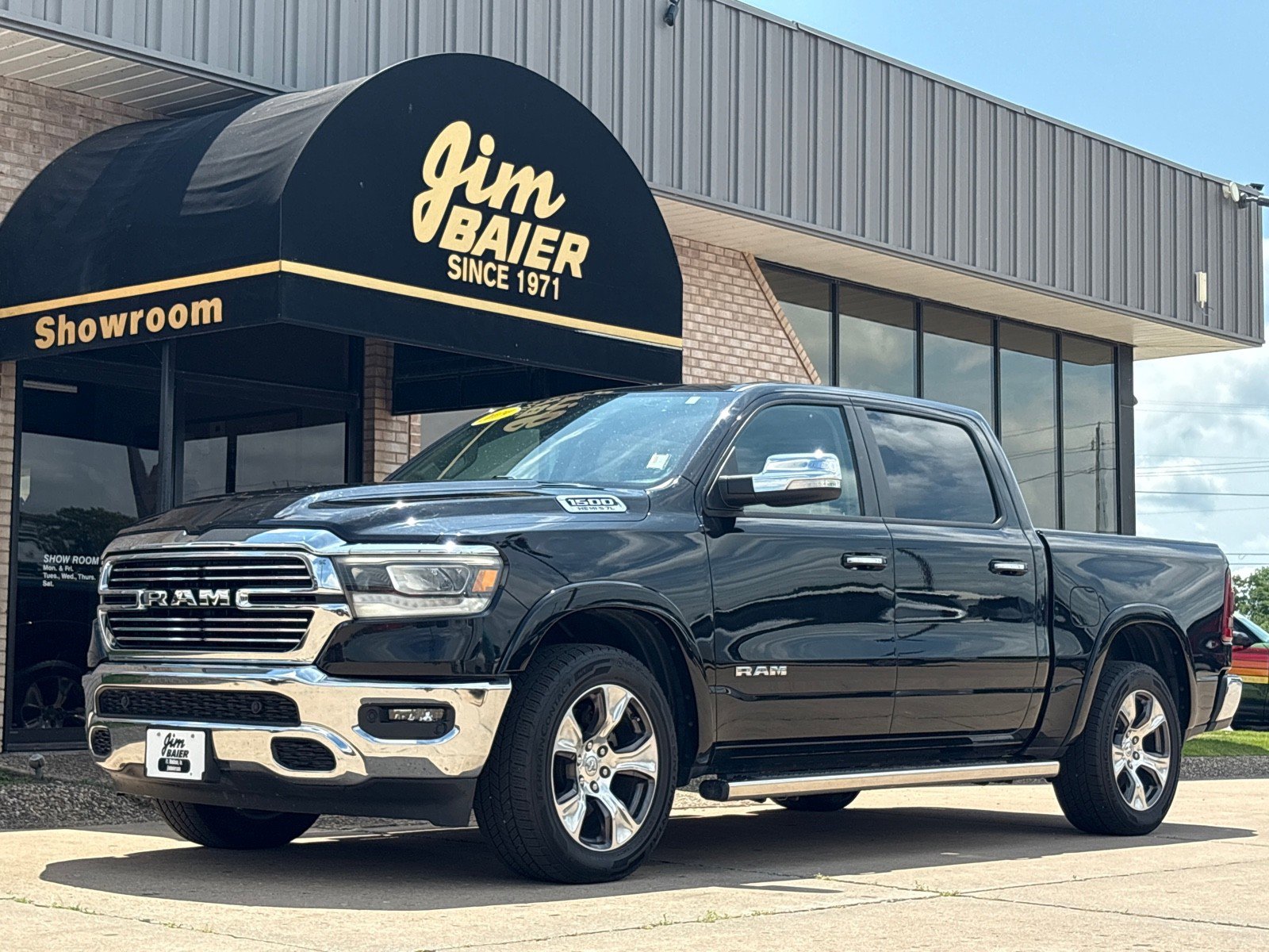 Used 2019 RAM 1500 Laramie