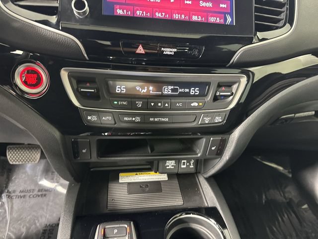 Used 2023 Honda Ridgeline Black Edition image 9