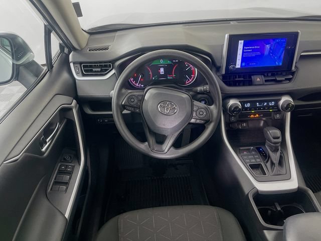 Used 2023 Toyota RAV4 XLE AWD/4WD image 22