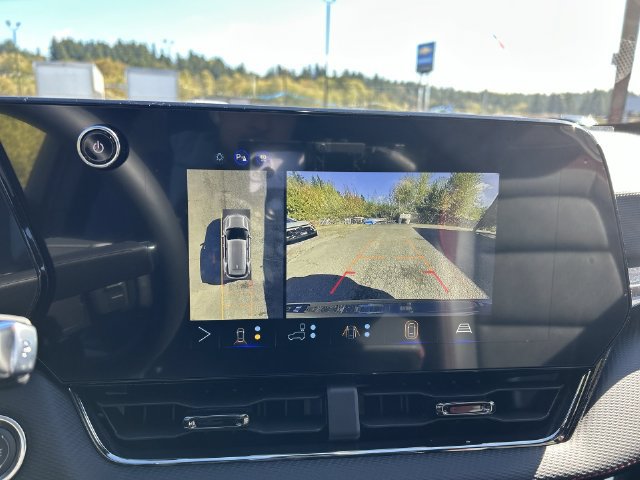 New 2027 Chevrolet Equinox RS w/ Safety and Technology Package AWD/4WD image 15