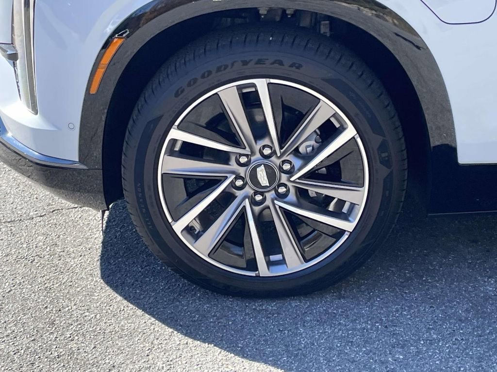 New 2026 Cadillac Vistiq Sport image 9