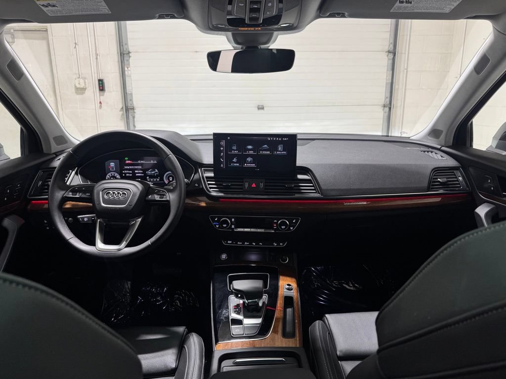 Used 2023 Audi Q5 2.0T Prestige w/ Prestige Package AWD/4WD image 30