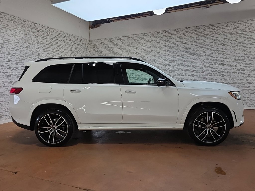 Used 2022 Mercedes-Benz GLS 450 4MATIC image 9