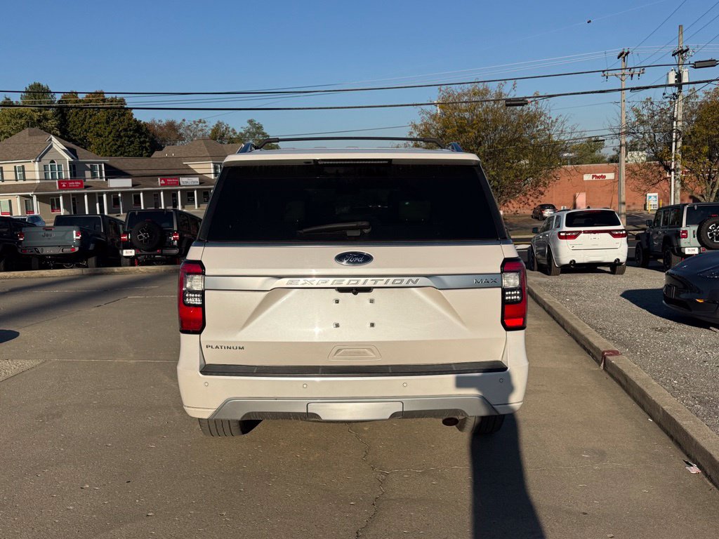 Used 2019 Ford Expedition Max Platinum AWD/4WD image 7
