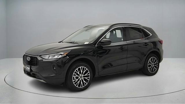 New 2026 Ford Escape SE w/ Class II Trailer Tow Package image 3