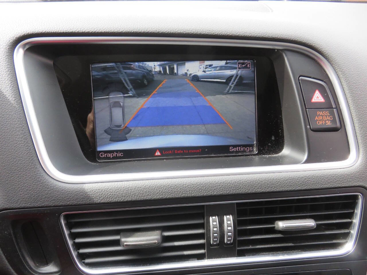 Used 2016 Audi Q5 2.0T Premium Plus w/ Technology Package image 19