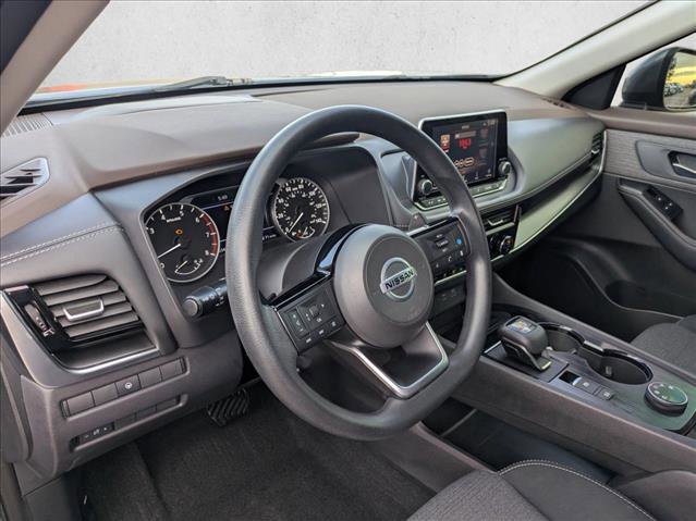 Used 2021 Nissan Rogue SV image 15