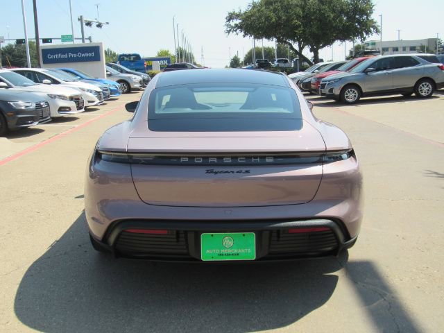 Used 2022 Porsche Taycan 4S image 7