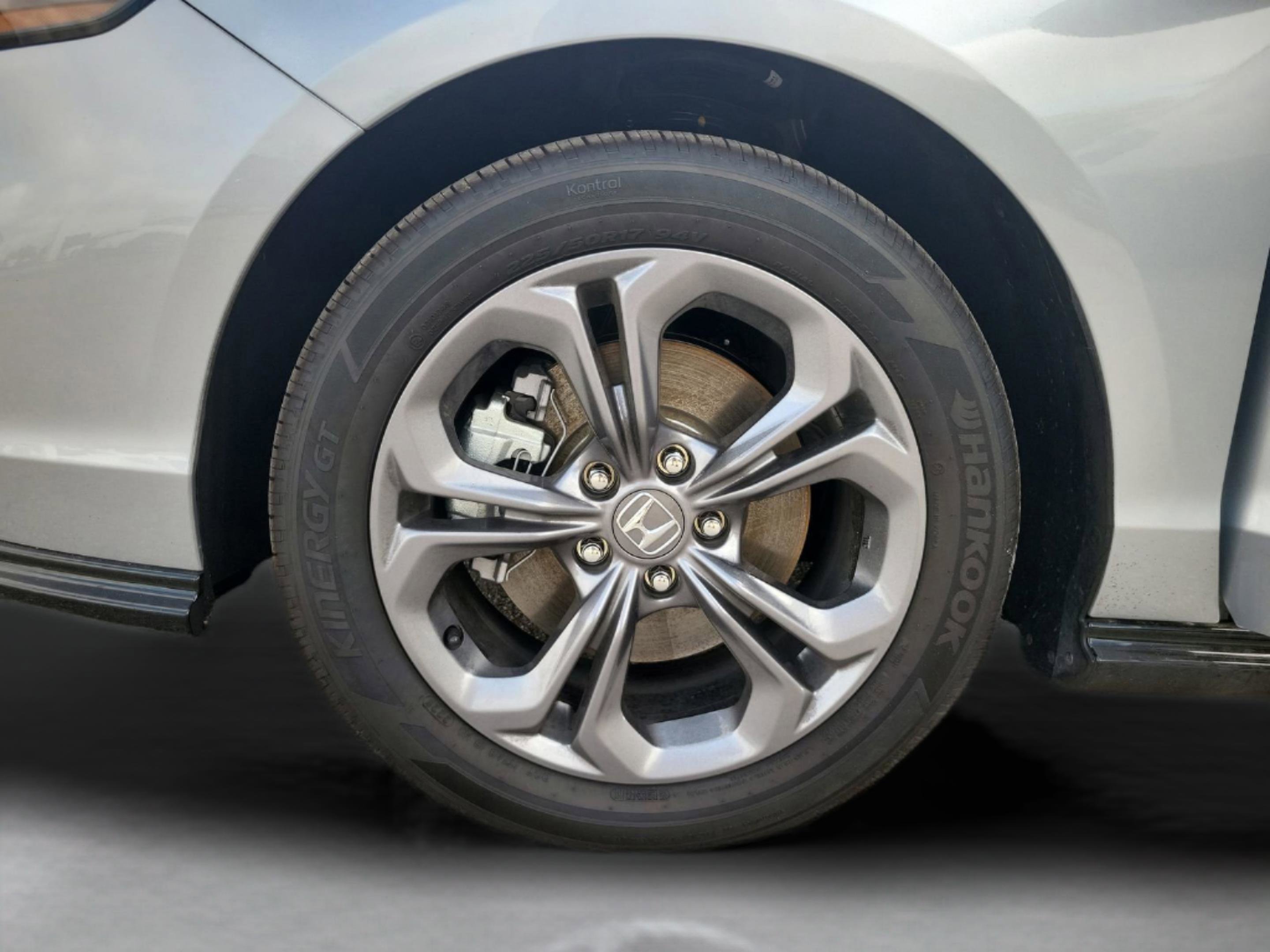 Used 2025 Honda Accord EX-L image 33