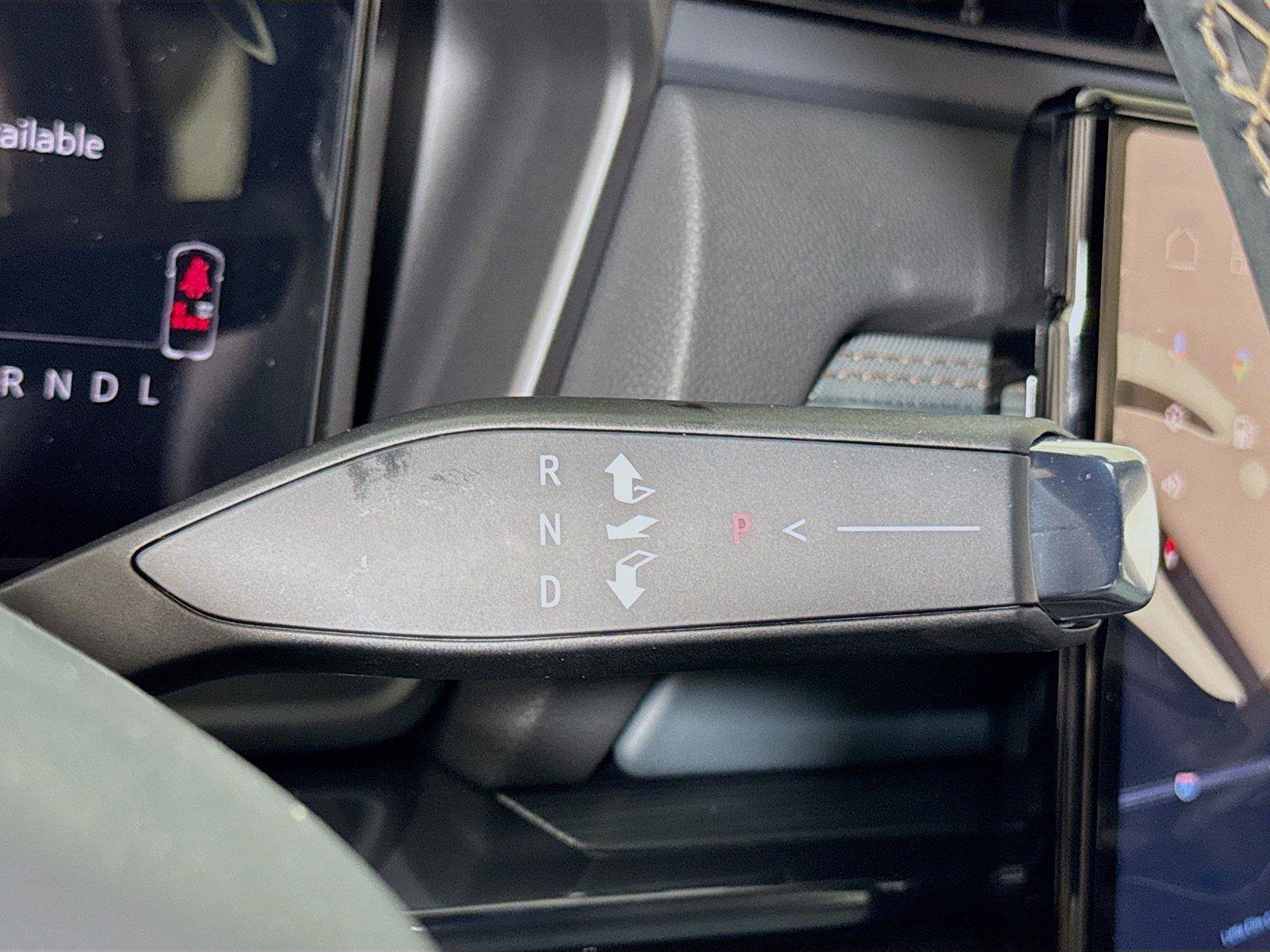 New 2027 GMC Terrain AT4 w/ Technology Package II AWD/4WD image 11