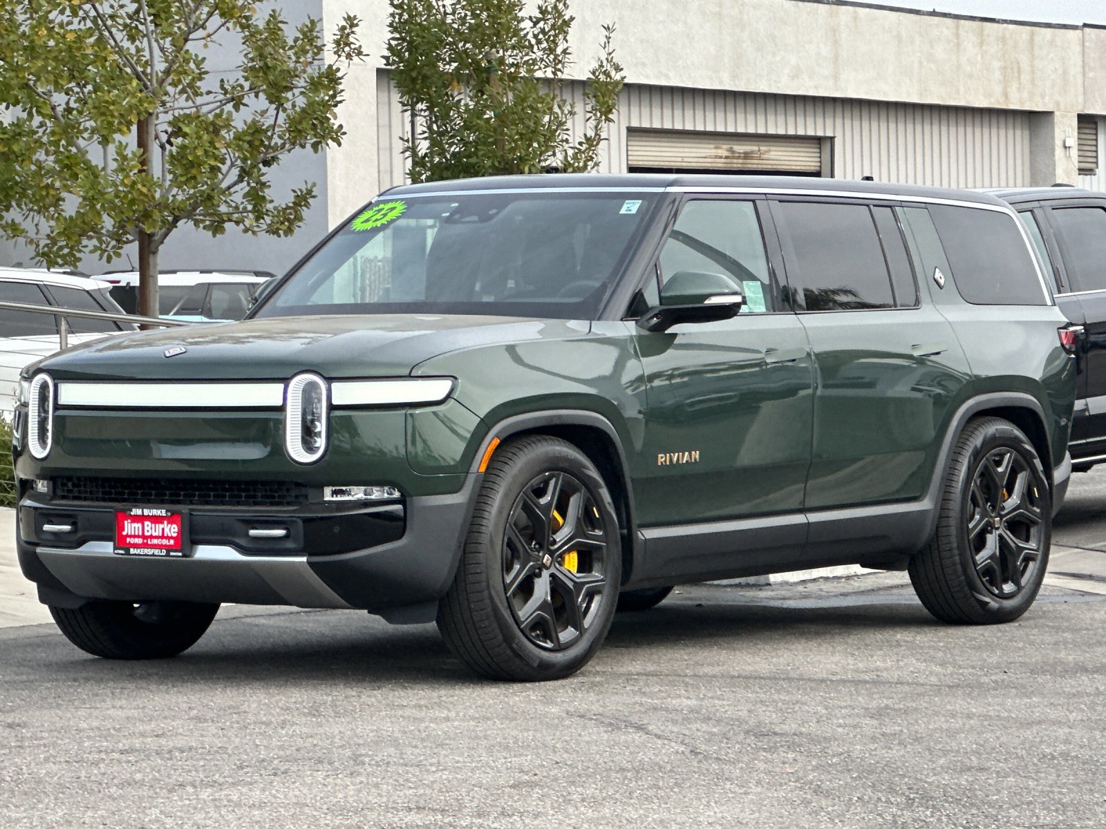 Used 2023 Rivian R1S Adventure image 8