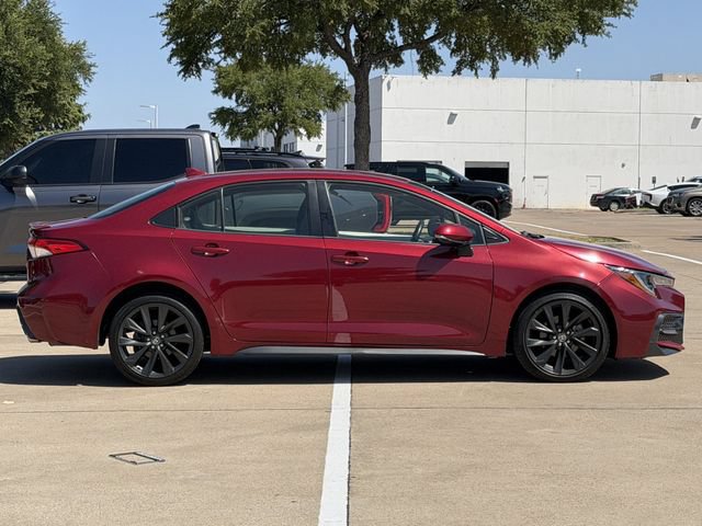 Used 2022 Toyota Corolla SE w/ Carpet Mat Package (TMS) FWD image 3
