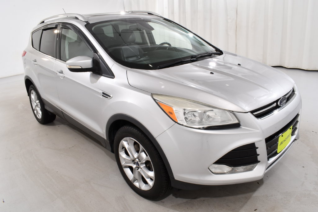Used 2016 Ford Escape Titanium AWD/4WD image 5
