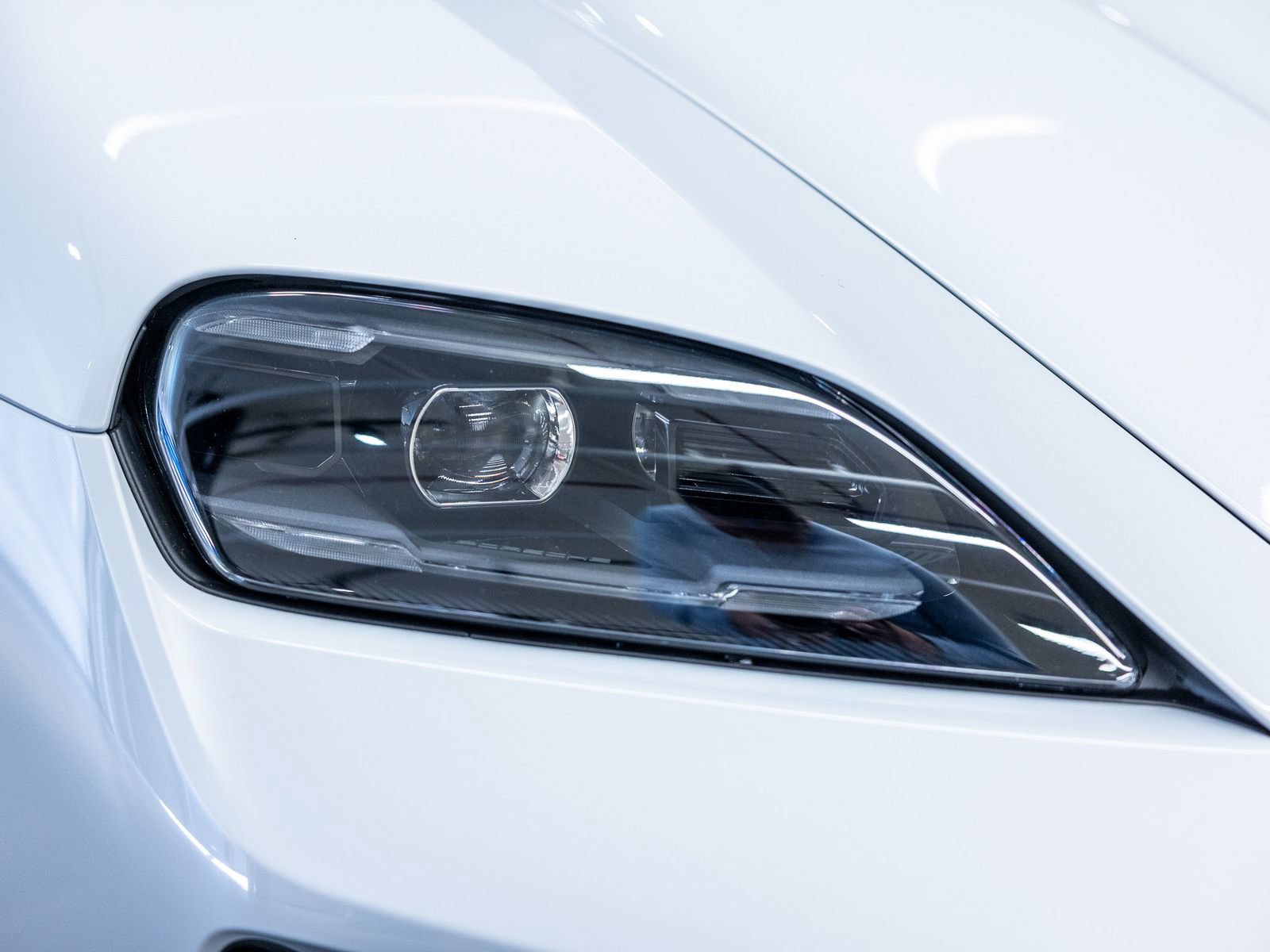 New 2026 Porsche Taycan RWD image 12