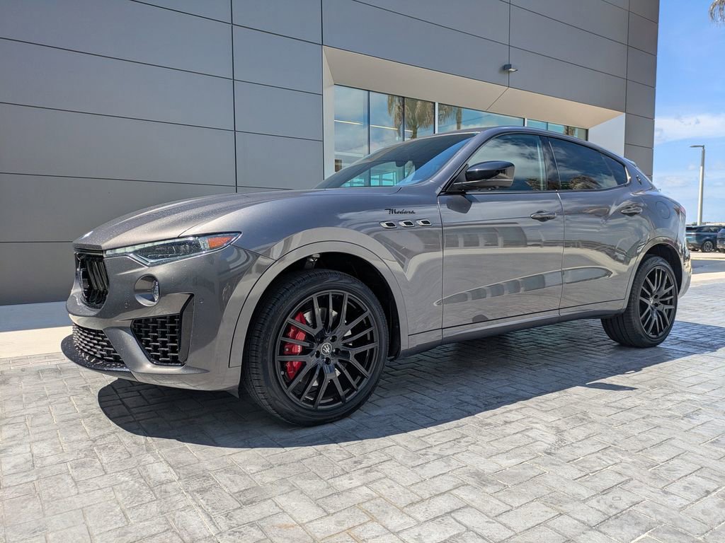 Used 2024 Maserati Levante Modena Ultima AWD/4WD image 9