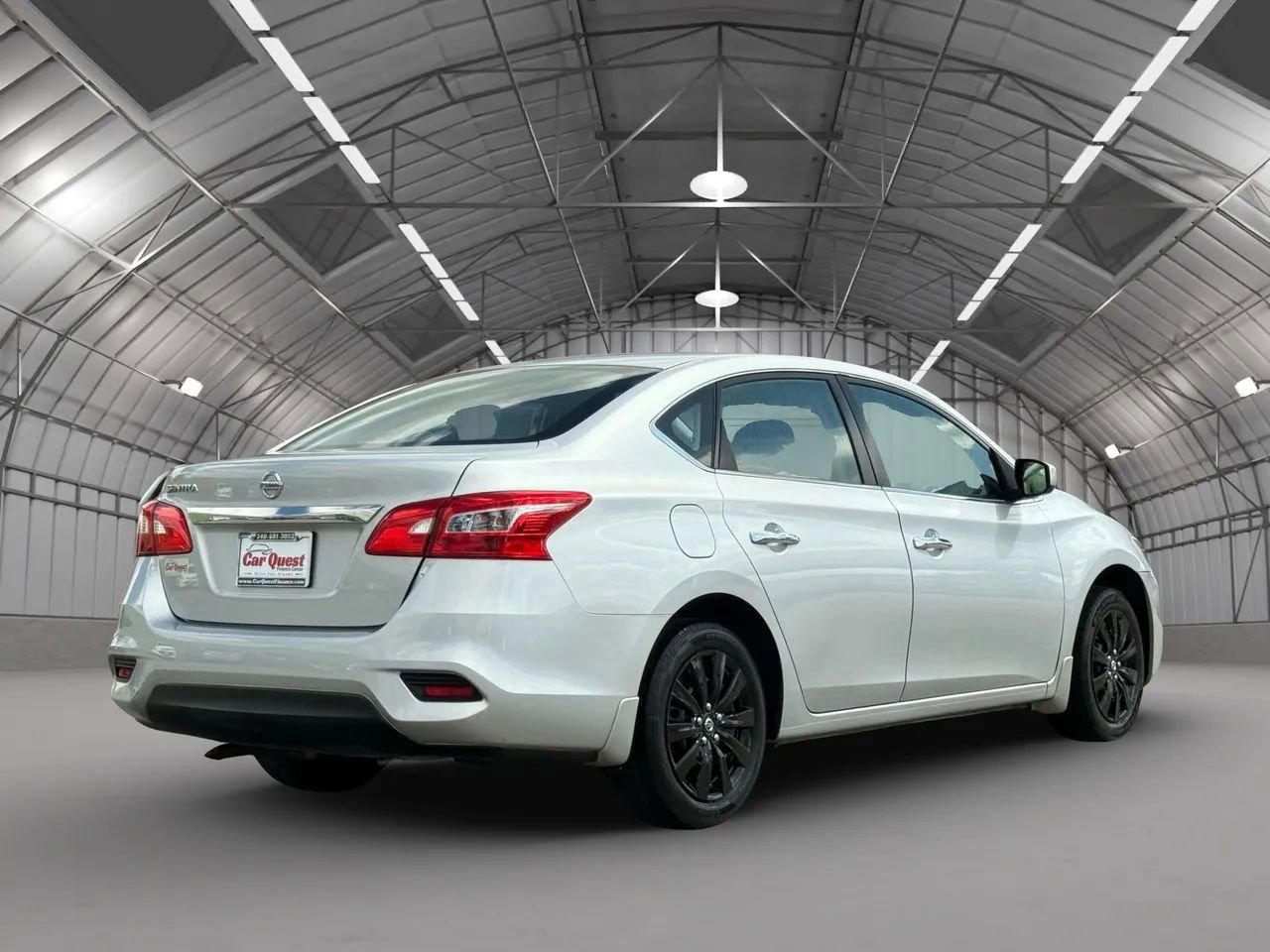 Used 2017 Nissan Sentra S image 7