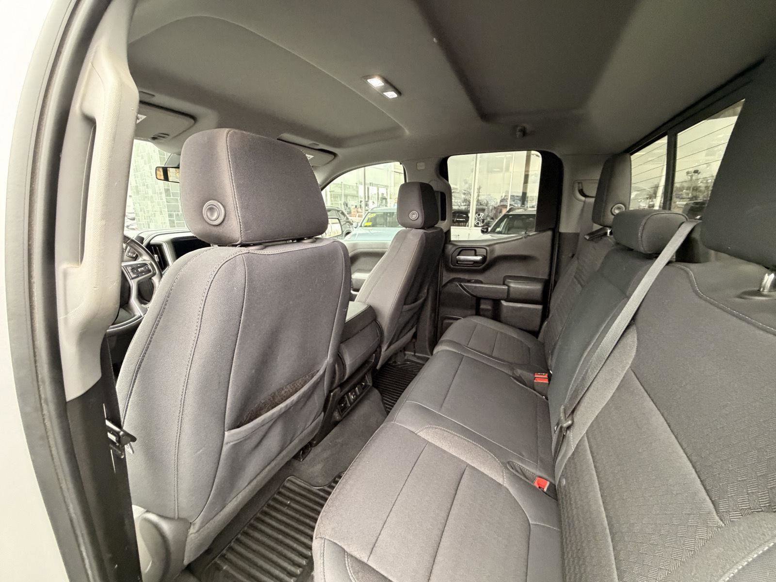 Used 2019 Chevrolet Silverado 1500 LT w/ All-Star Edition AWD/4WD image 31