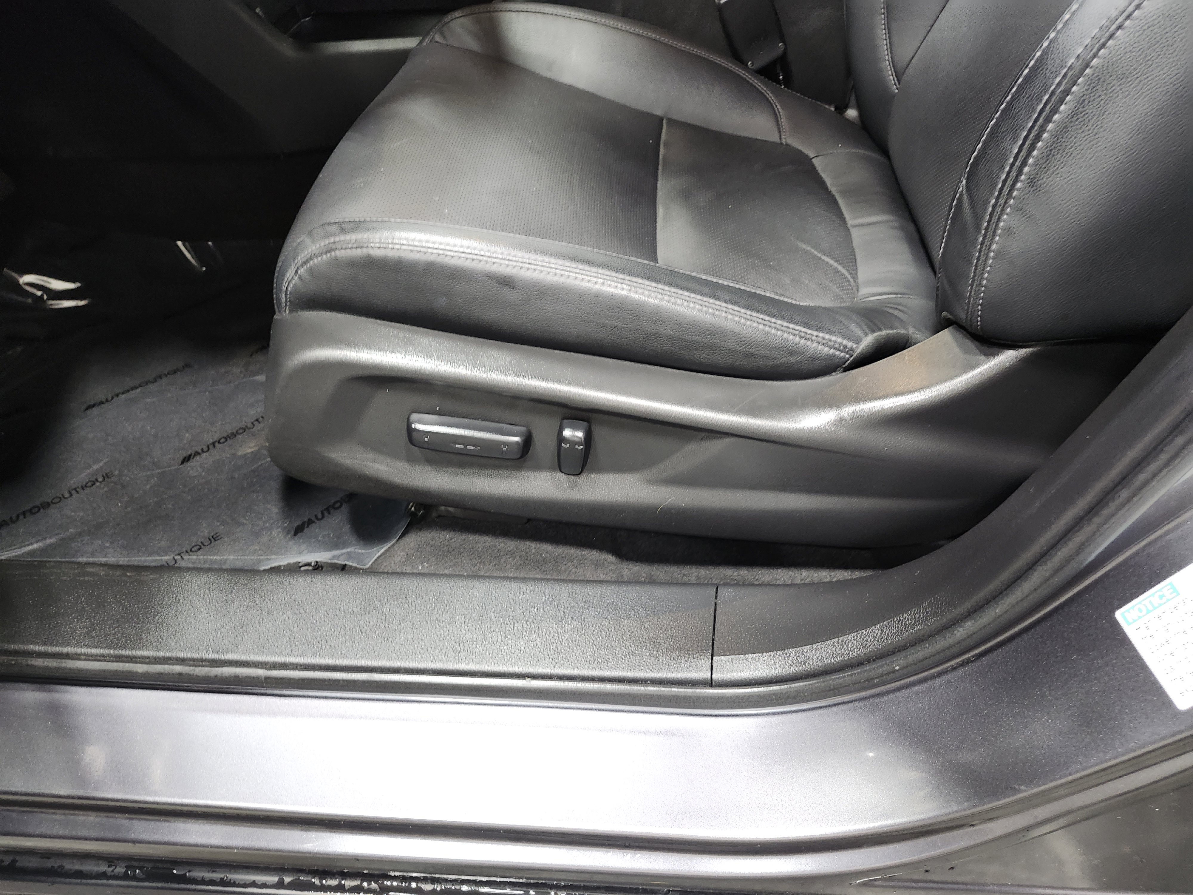 Used 2020 Honda Clarity Touring image 26