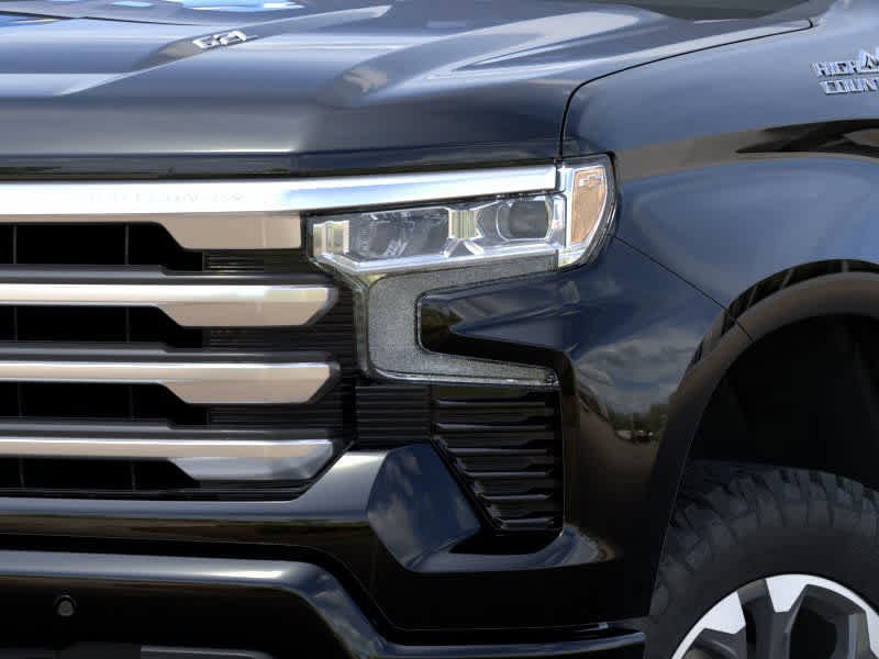 Used 2026 Chevrolet Silverado 1500 High Country w/ Technology Package AWD/4WD image 10