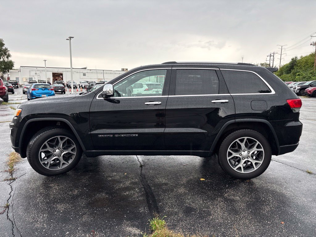 Used 2019 Jeep Grand Cherokee Limited AWD/4WD image 3