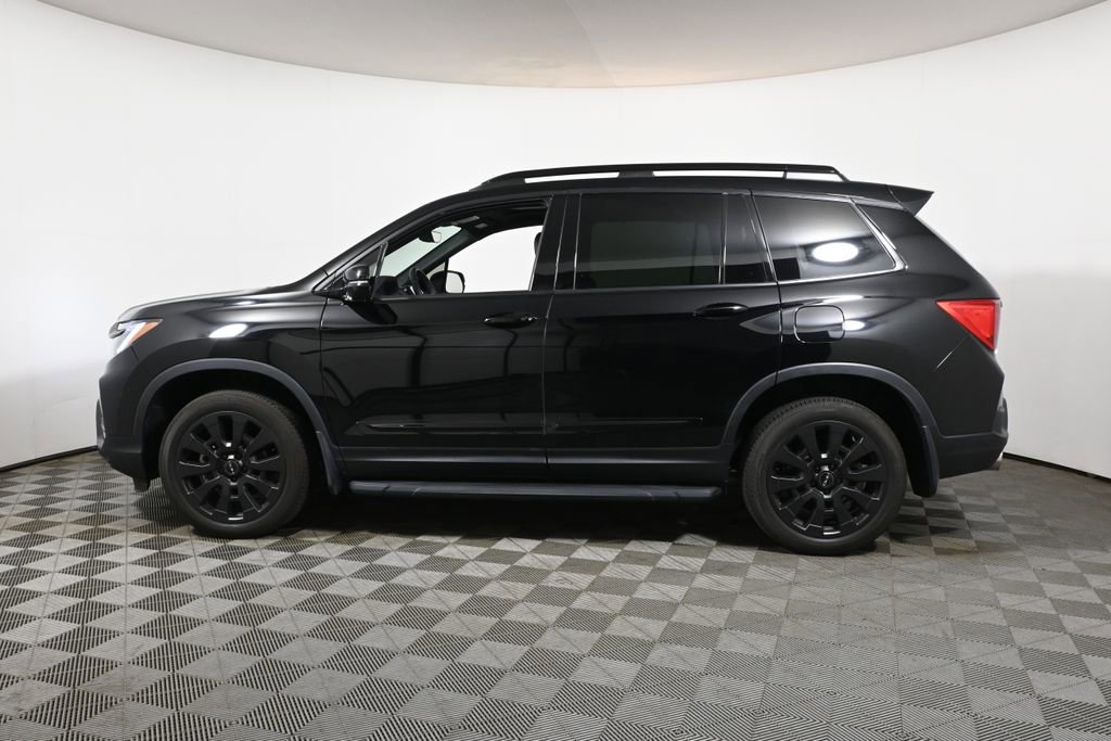 Used 2022 Honda Passport Elite image 2