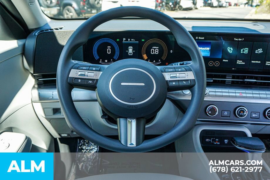 Used 2026 Hyundai Kona SE image 28