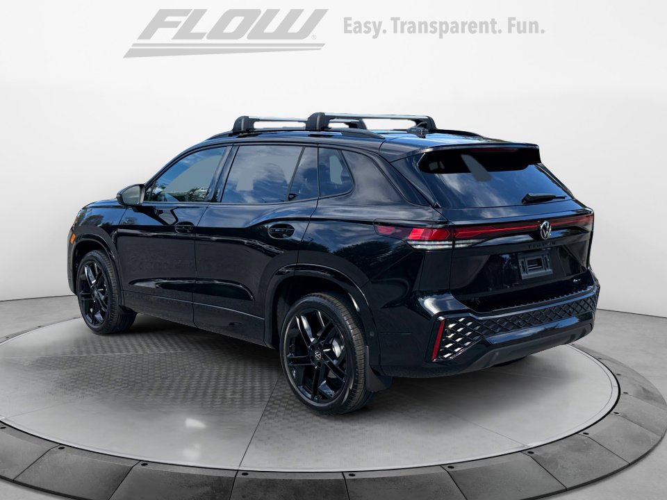 New 2026 Volkswagen Tiguan SE R-Line image 5