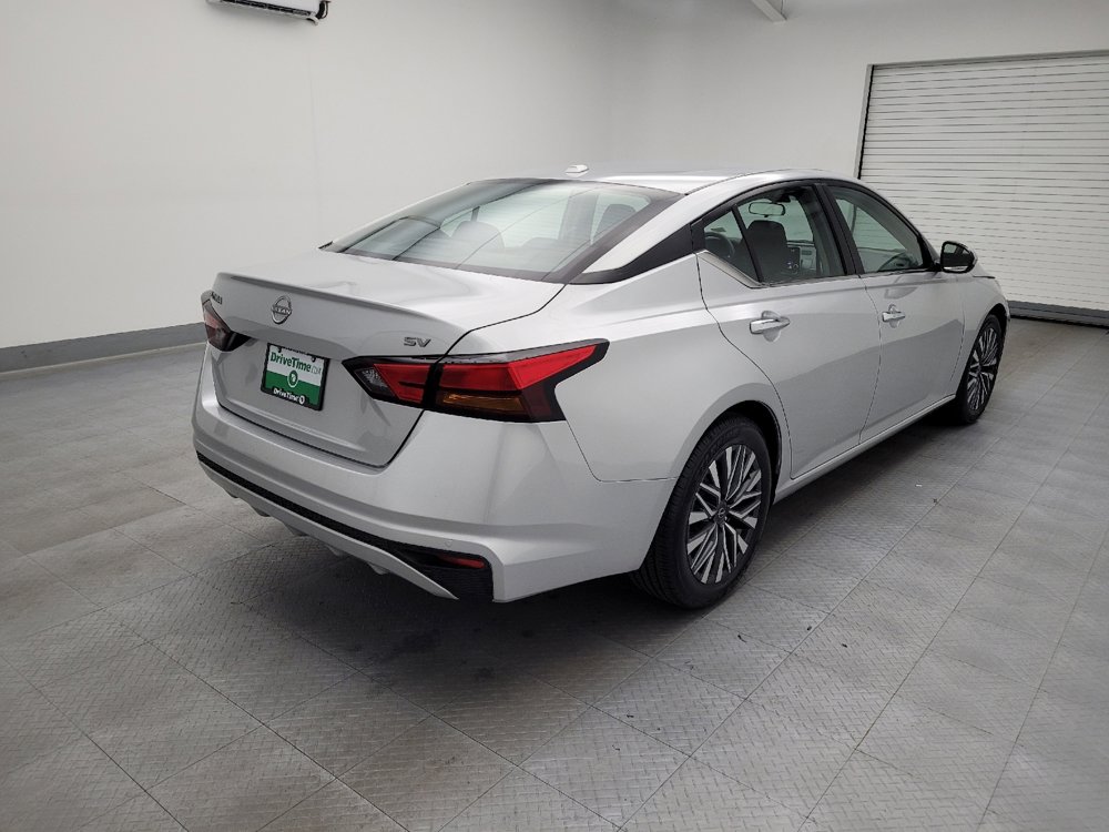 Used 2023 Nissan Altima 2.5 SV image 9