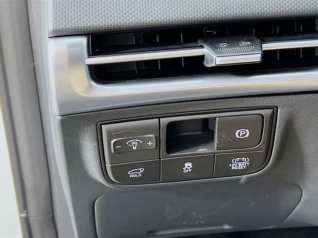 New 2026 Hyundai Tucson SEL w/ Tow & Go Package image 9