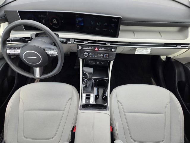 Used 2025 Hyundai Tucson SE FWD image 26