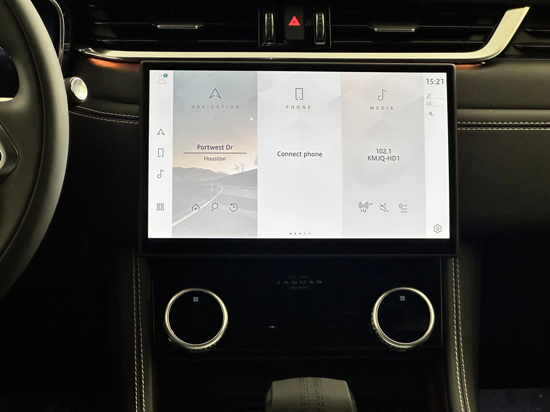 New 2026 Jaguar F-PACE R-Dynamic S image 23
