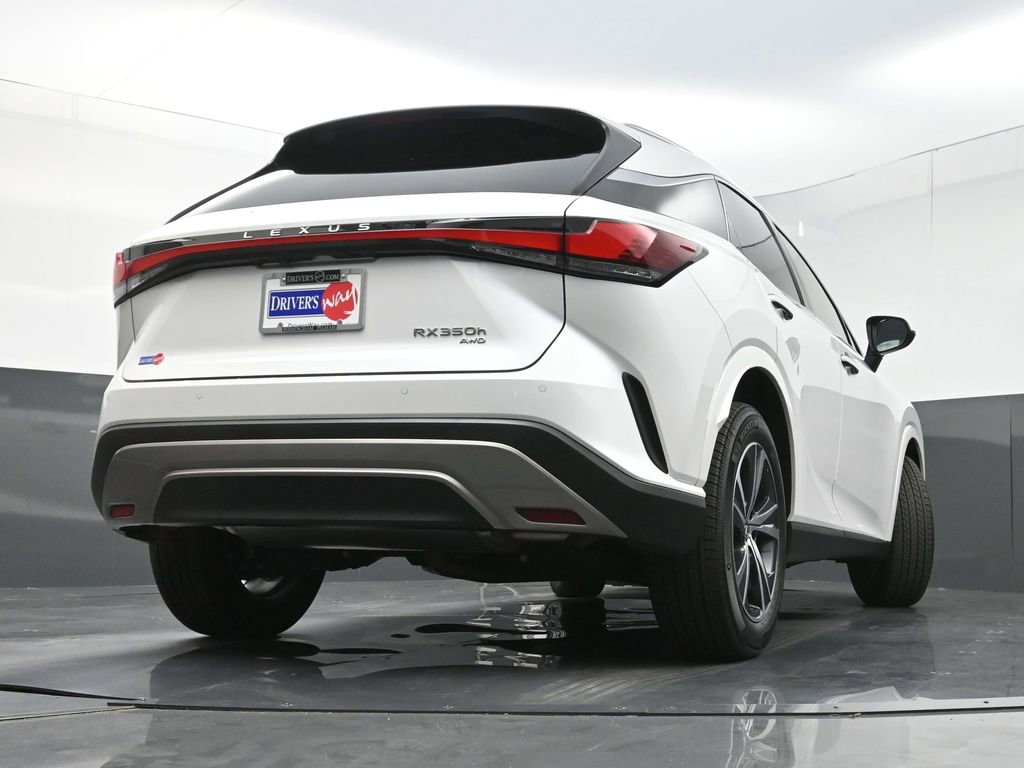 Used 2023 Lexus RX 350h w/ Accessory Package (Z1) image 30