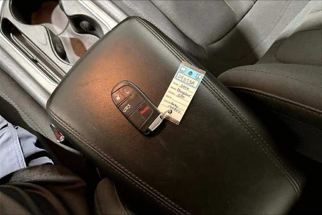 Used 2016 Chrysler 200 Limited FWD image 41